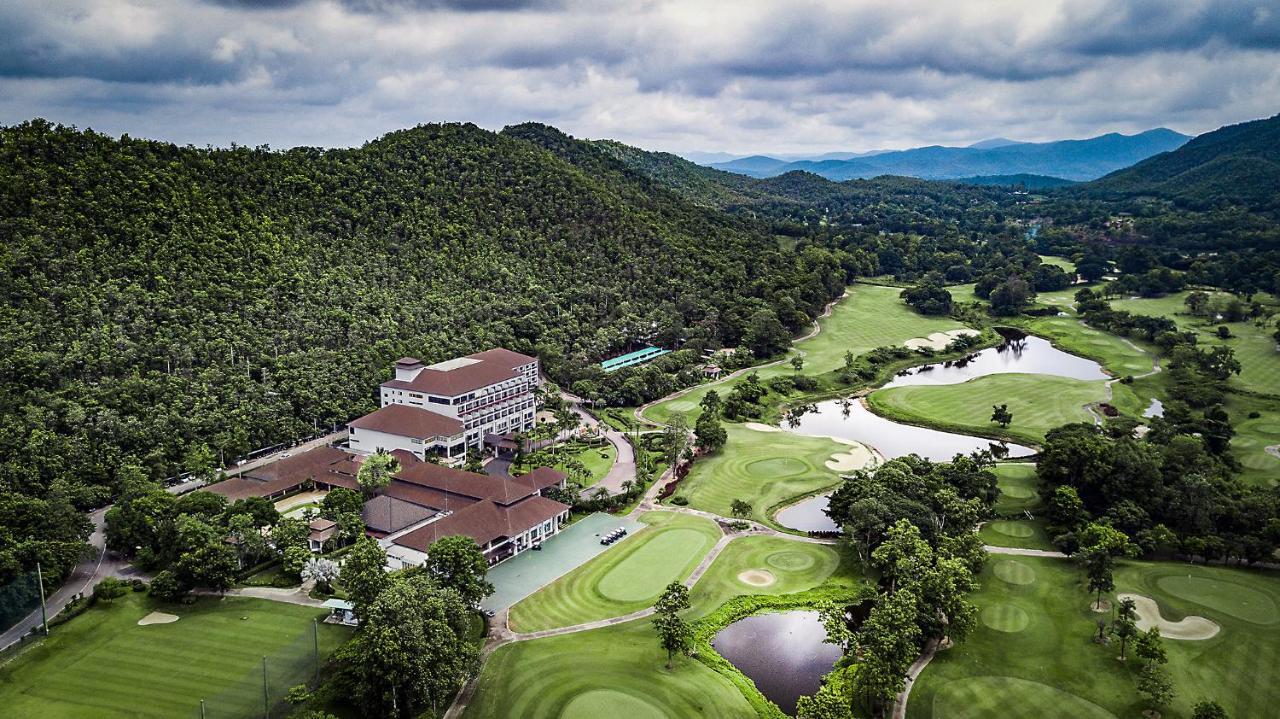 Alpine Golf Resort Chiang Mai Ban Huai Sai Nua Exterior foto