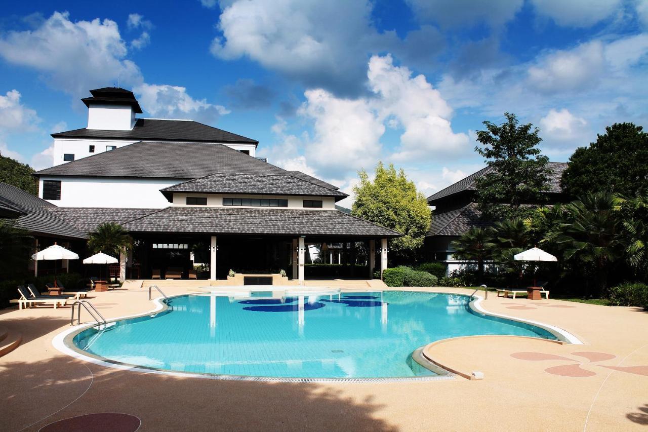 Alpine Golf Resort Chiang Mai Ban Huai Sai Nua Exterior foto