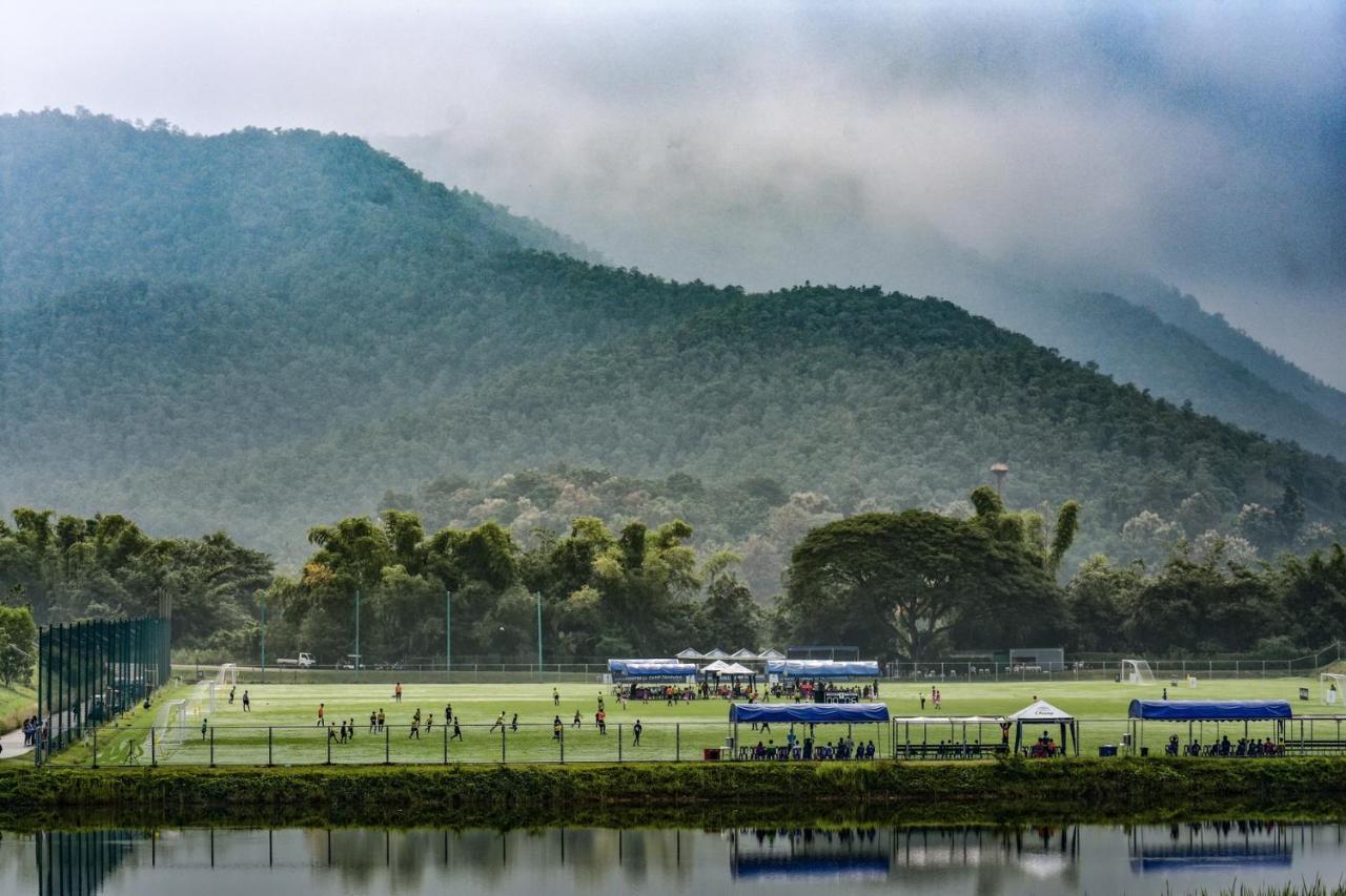 Alpine Golf Resort Chiang Mai Ban Huai Sai Nua Exterior foto